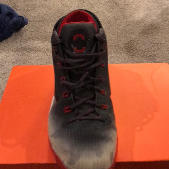 Nike Zoom Field Generals “Ohio State Buckeyes” - Picture 2 of 4